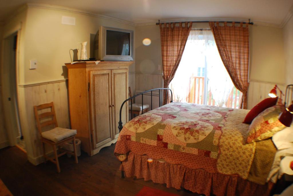 Le Du Hu-art 4* Quebec City